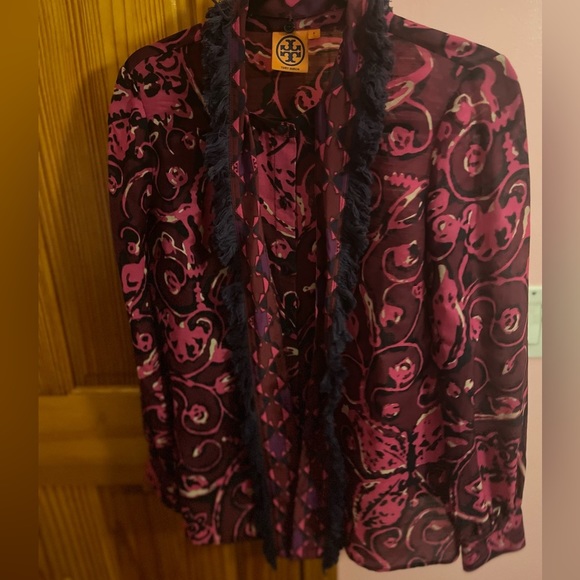 Tory Burch printed button down with attached scarf size 6 wool and silk - Picture 7 of 9